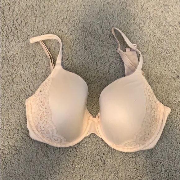 Victoria's Secret Other - Body by Victoria Bra 34DD